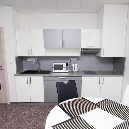 Apartmany Anna Nicole Κάρλοβι Βάρι Εξωτερικό φωτογραφία